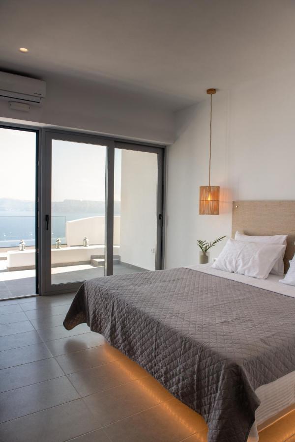 Blu Hotel Akrotírion